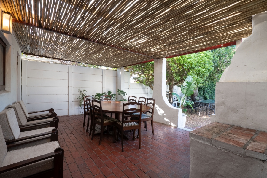 4 Bedroom Property for Sale in Kommetjie Western Cape